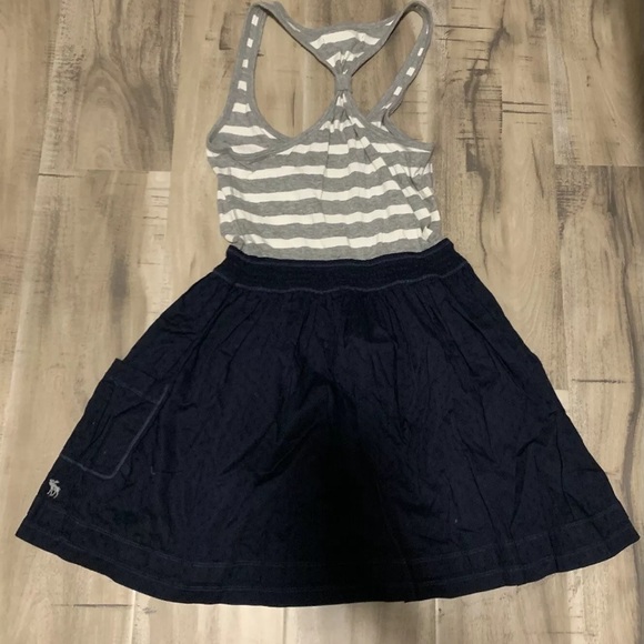 Abercrombie ‘vintage’ dress - Picture 3 of 6